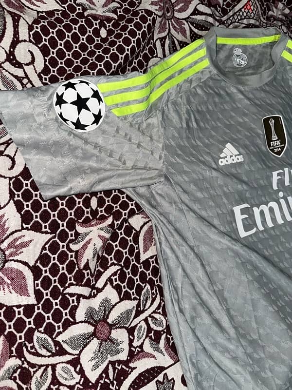 تيشرت ريال مدريد ٢٠١٥/١٦ الثاني هاي كوبي ، Real Madrid 2015/2016 Away 1