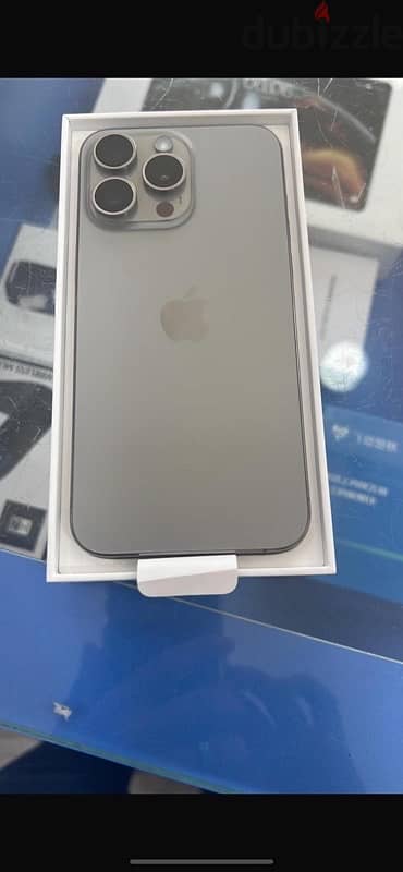 Iphone 15 promax 1 TB,Natural titanium like new