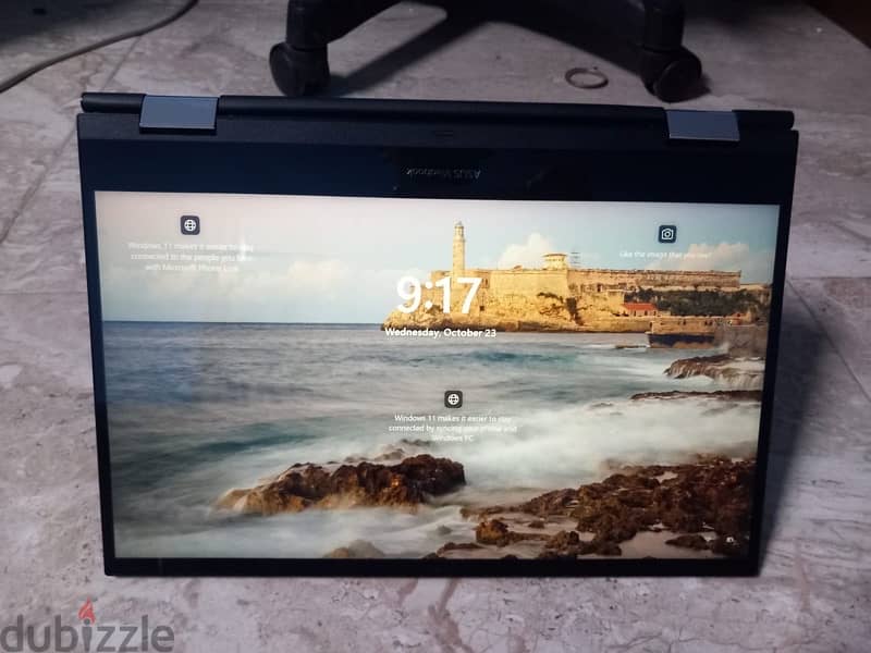 Asus Vivobook touch screen bends 360° 2