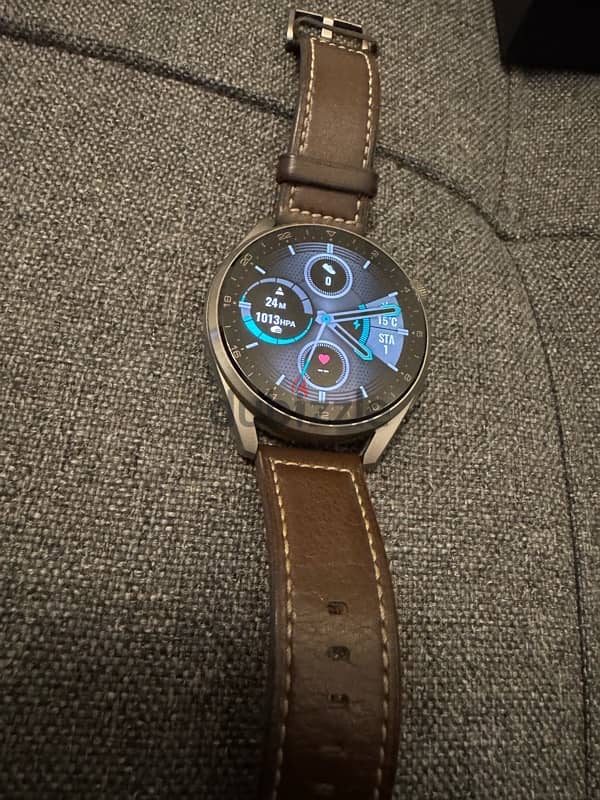 Huawei Watch 3 Pro ساعة هواوي بحالة ممتازة زي الجديدة 3