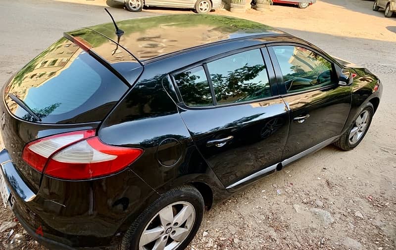 Renault Megane play 3 fulloptions automatic 2010 sunroof 3