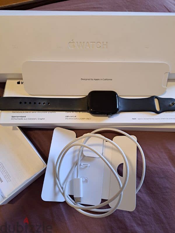 Apple Watch Series 7 (90% Battery) 2