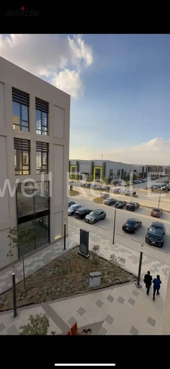 office for sale at  District 5  Marakez  ready to move with a good price New Cairo / District 5 Compound Compound 2