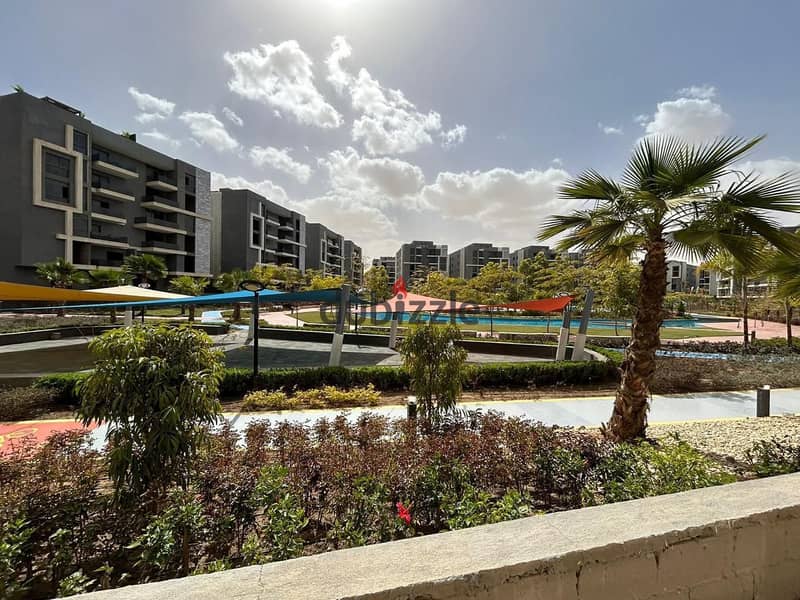 Live in a fully finished apartment in installments with a view of the pyramids in the tourist capital in SUN CAPITAL 15