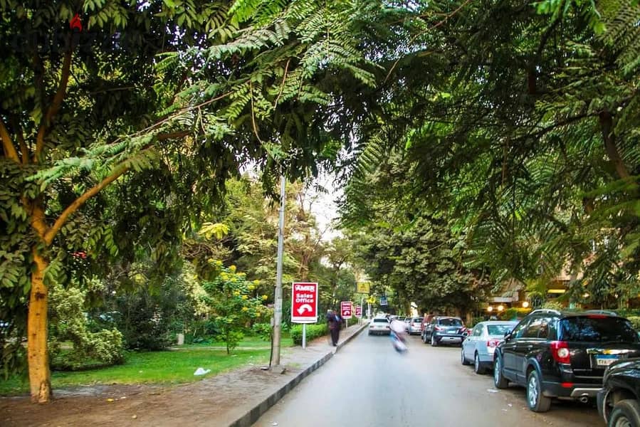 شارع ص  المعادي من اقوي شوارع المعادي واميزها شارع حيوي وترافيك قوي جدا  محل 115 متر علي دورين  مطلوب 60 الف 1