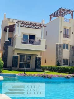 Chalet with roof, 120 sqm, immediate delivery, on the sea, in Ain Sokhna 0