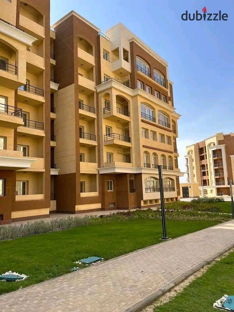 Resale apartment of 133 sqm for sale in the Capital City at the old price. 1