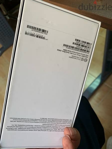 iPhone 14 Pro Max 256 battery 100% 4