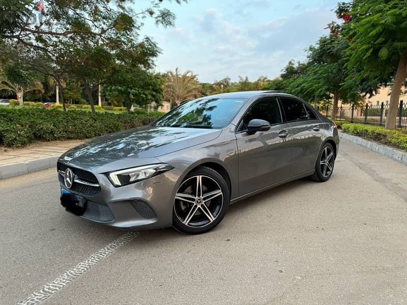 Mercedes-Benz A200 فبريكه بالكامل 2