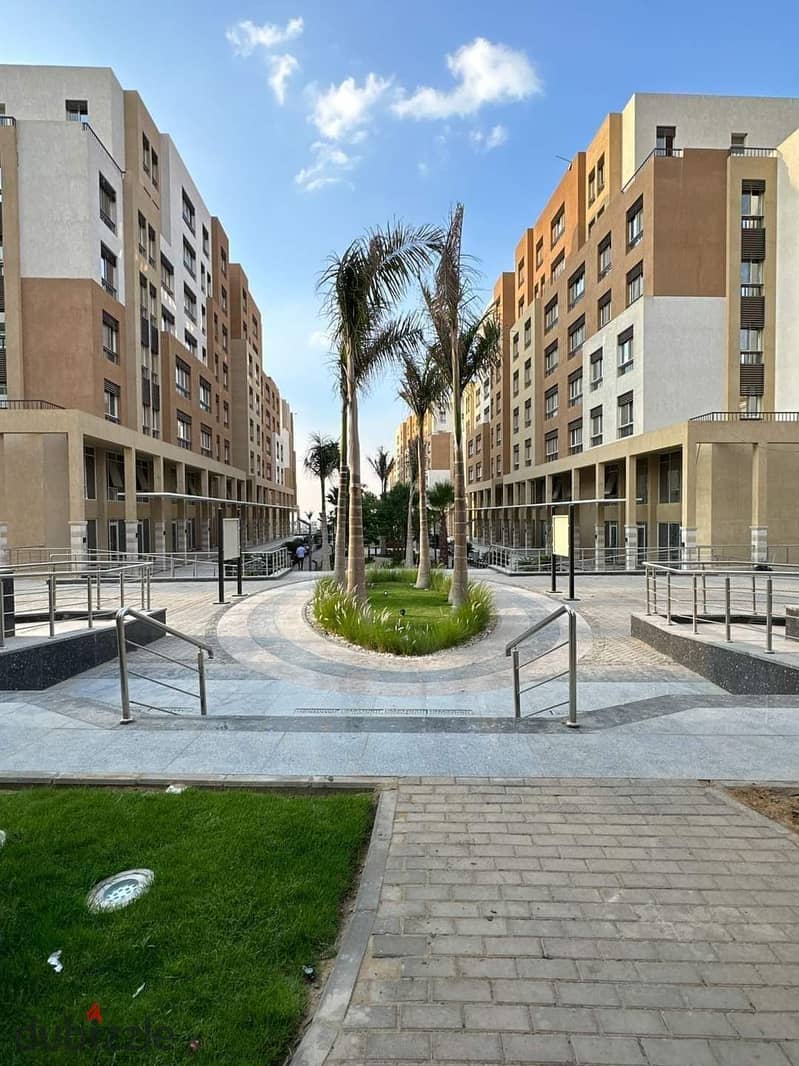 special apartment 171M with old price in el maqsad new capital 1