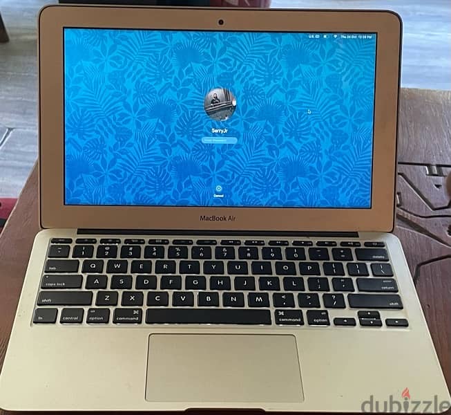 Macbook Air 11 inch 2015 1