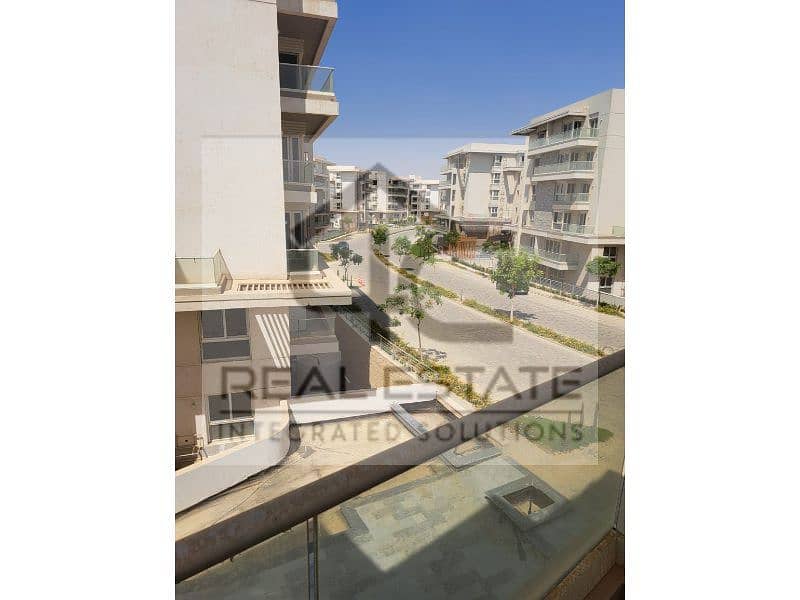 Apartment for sale in installments, 170 m in Mountain View, Fifth Settlement 4