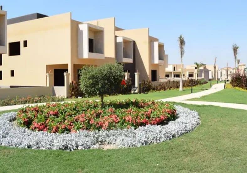 فيلا فورى فى التوسعات الشرقيه أمام جامعه النيل بجوار بالم هيلز palm hills كمبوند جويا Joya 5