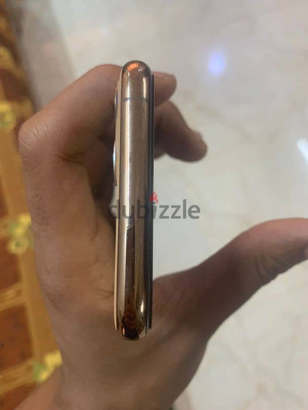 iPhone 11 Pro 512GB Gold أيفون 11 برو 512 جيجا 2