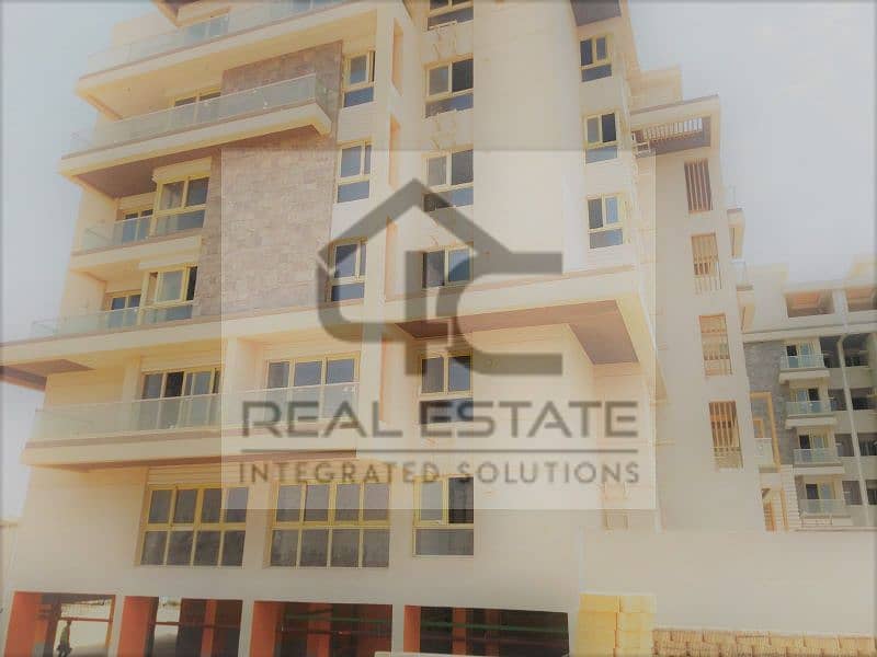 Apartment 235 m 4 bedrooms corner bahry view Central Park in Mountain View Compound 5