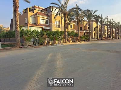 3-storey villa with an area of ​​248 square meters (prime location) for sale in The Butterfly New Cairo