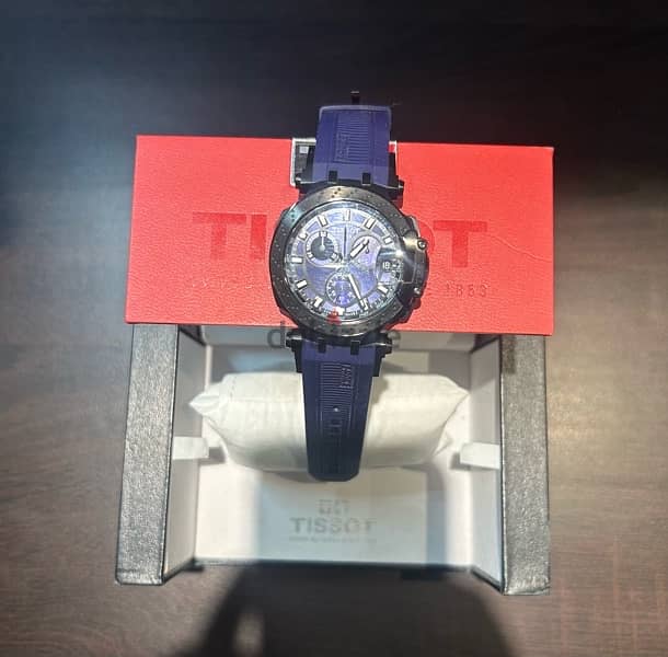 Tissot T-Race Chronograph Gray and Black blue dial 2