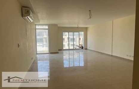 Apartment semi furinshed for rent in hyde park new cairo prime location price : 45,000