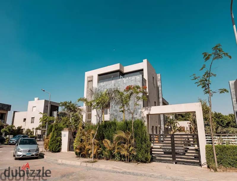 A prime townhouse with remaining installments available in Alkarma Vaha, located in the best spot in Sheikh Zayed. 7