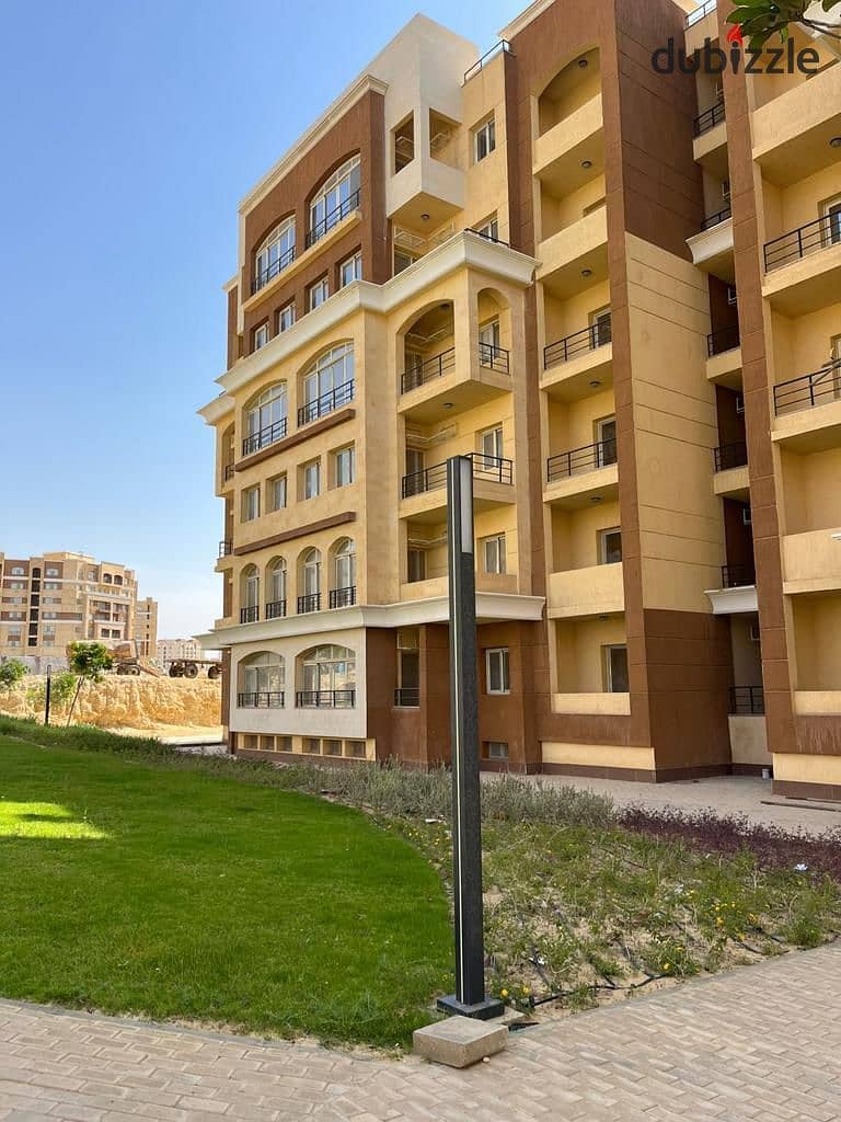 Ready-to-move-in apartment, fully finished super lux, available for viewing and living, for sale in Al Maqsad Compound in the New Capital 2