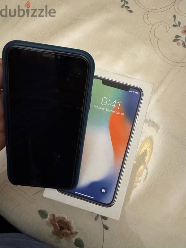 iPhone X 64 giga 0