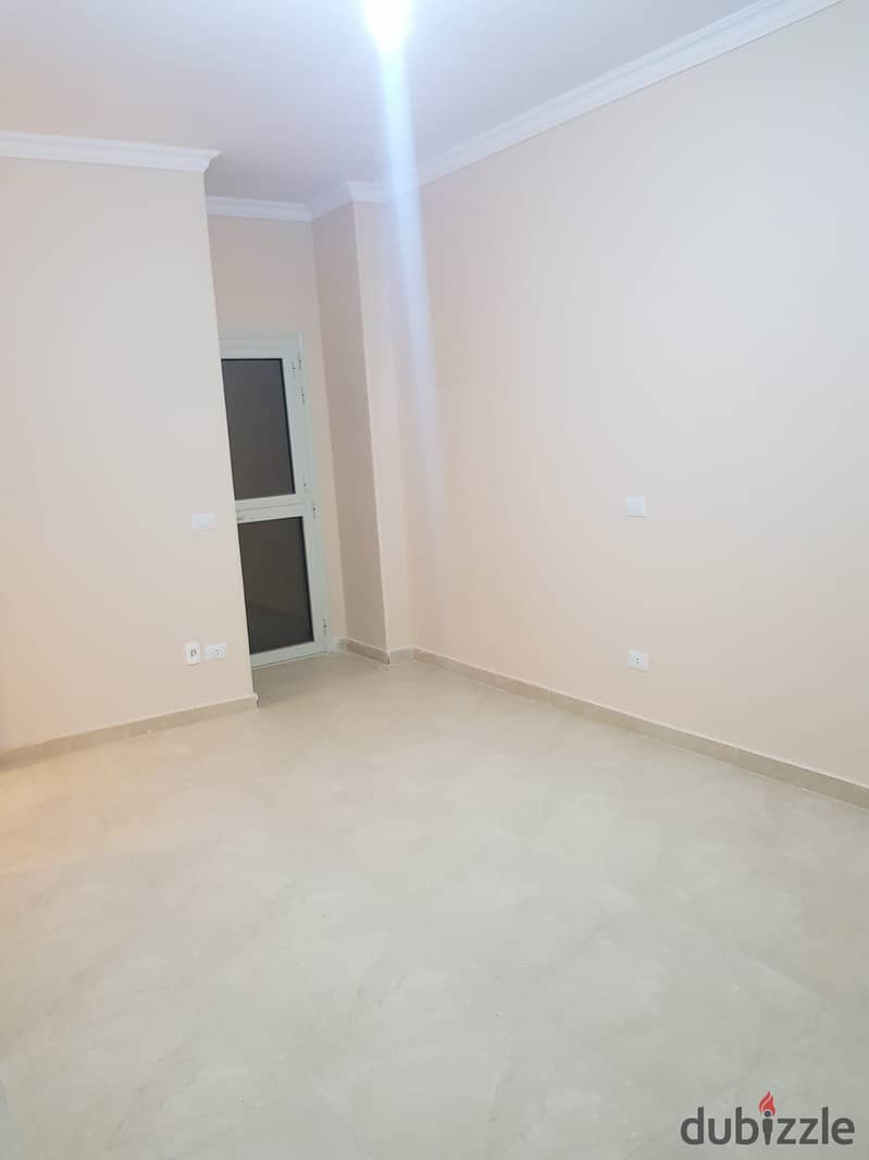 Empty apartment for rent in Gardenia 2 - Fifth Settlement, a great location, close to the main roads 7