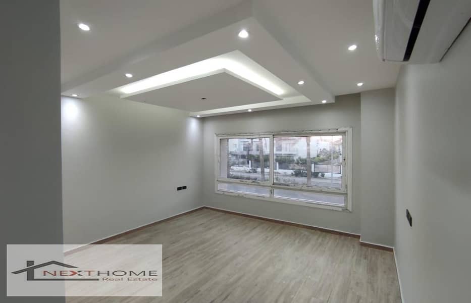 town house 250m fully finished with kitchen , ac`s in hyde park new cairo amazing price 80<000 3