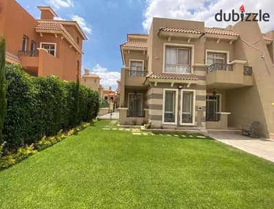 A twin house for immediate delivery, 420 sqm with a 335 sqm garden, in Neom October compound, next to Al Sayad Club and Mall of Arabia.