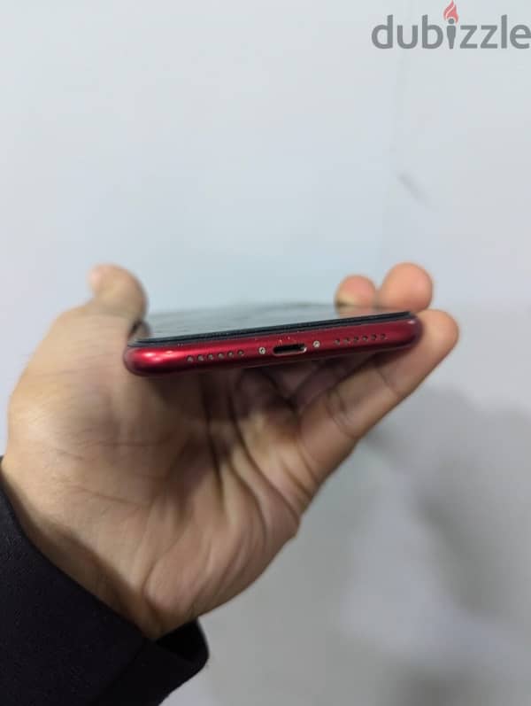 iPhone XR 3