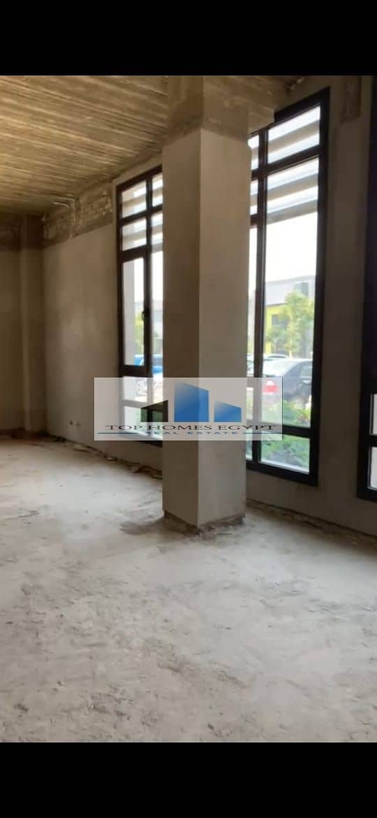 Office space for rent 130 sqm in a prime location in District 5 - New Cairo 7