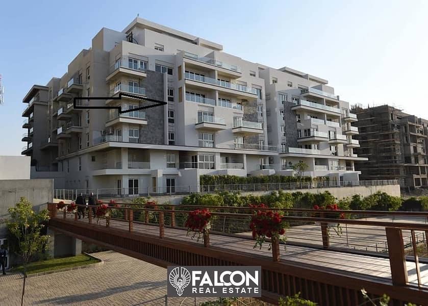 Apartment for sale- Immediate delivery in Mountain View iCity, New Cairo, next to the American University. 160 msq- 3 bedrooms  with instalments 12