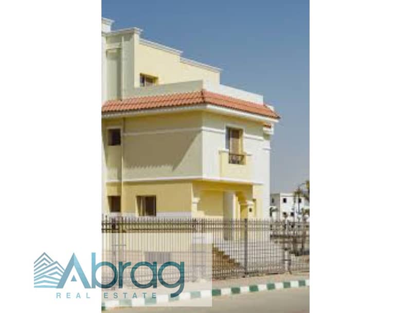 Separate Villa Fully Finished with Swimming Pool For sale in Dream Land Compound 1