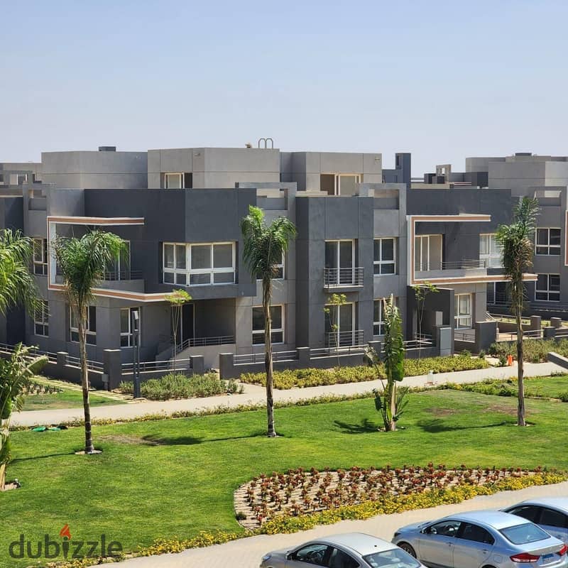 Twin house ready for immediate delivery in the heart of Sheikh Zayed, just steps away from all services, in the Etapa compound. 3