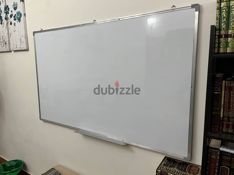 whiteboard 90x150  سبورة كالجديدة 1