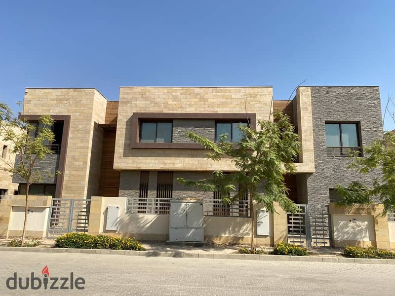 Villa for sale in front of JW Marriott settlement on Suez Road and minutes from Heliopolis 4