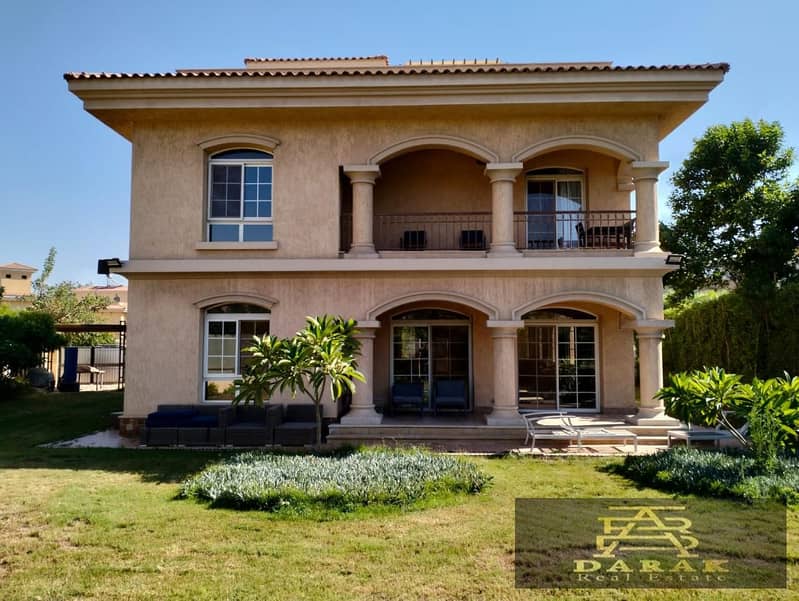 "Fully finished independent villa for sale in Madinaty, completely paid, directly north-facing, overlooking the best wide garden view. " 5