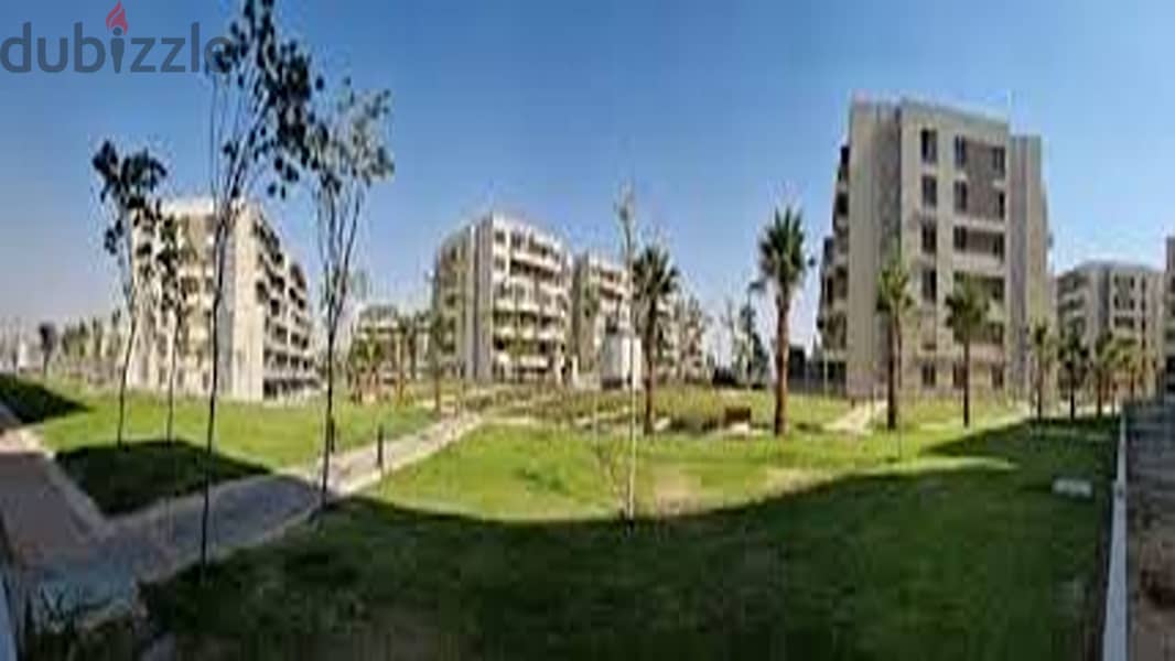 للبيع شقه في بالم هيلز كابيتال جاردنزCapital Gardens المستقبل سيتي 8