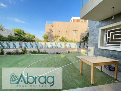 For rent, a twin house with 3 rooms, fully furnished and air conditioned, in Zayed Regency Compound, Sheikh Zayed