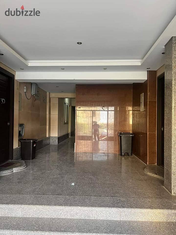 Apartment for immediate delivery in Ashrafeya Compound in the heart of the Fifth Settlement behind Water Way 1 Compound 6