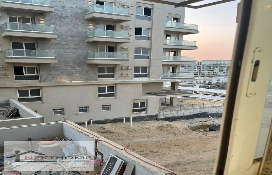 Apartment for sale in Mountain View iCity Compound, New Cairo, immediate delivery and full installments 43