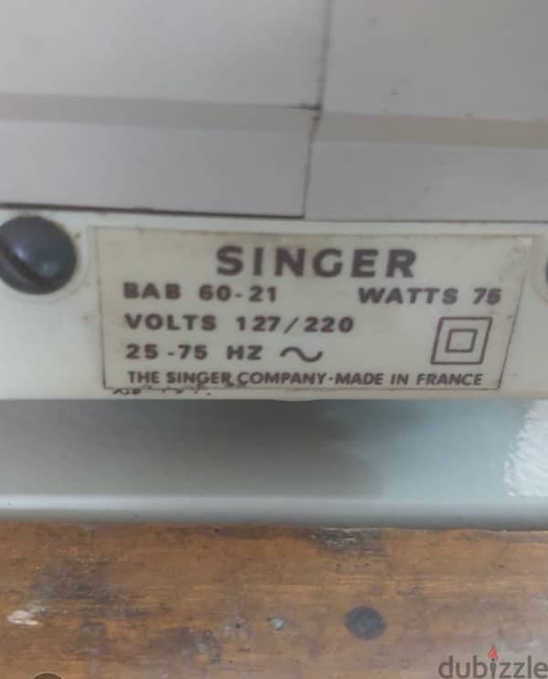 Vintage Singer Sewing Machine ماكينة خياطة انتيكة ماركة سينجر 2