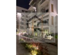 For the first time in Mountain View iCity, a finished apartment with kitchen, dressing room and library, 130 square meters, ready for inspection 0