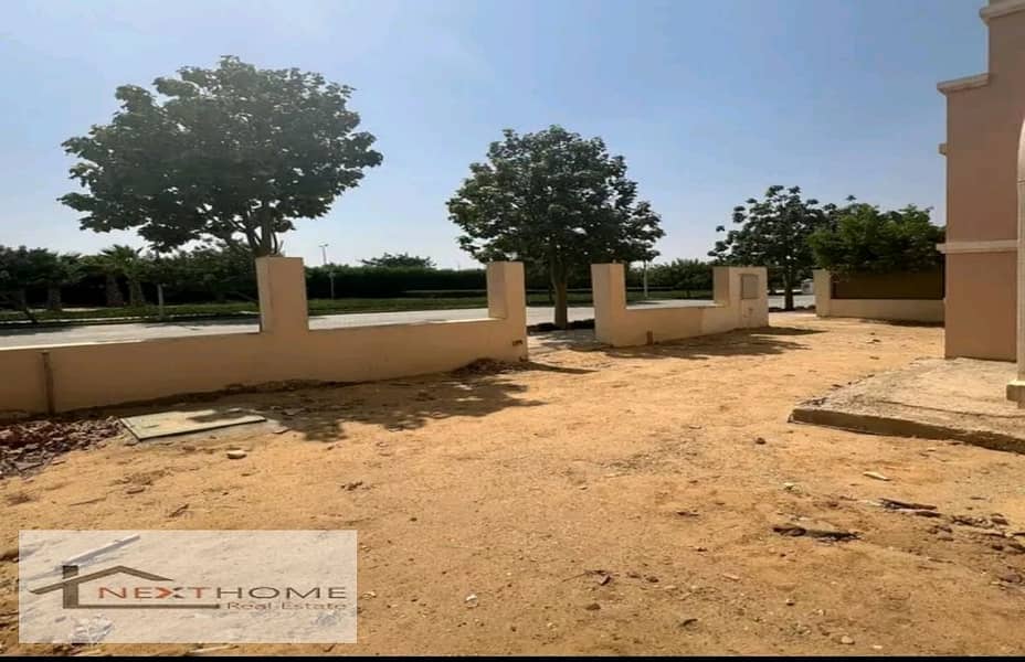 Villa for sale in Hyde Park Compound, Fifth Settlement, immediate delivery 3