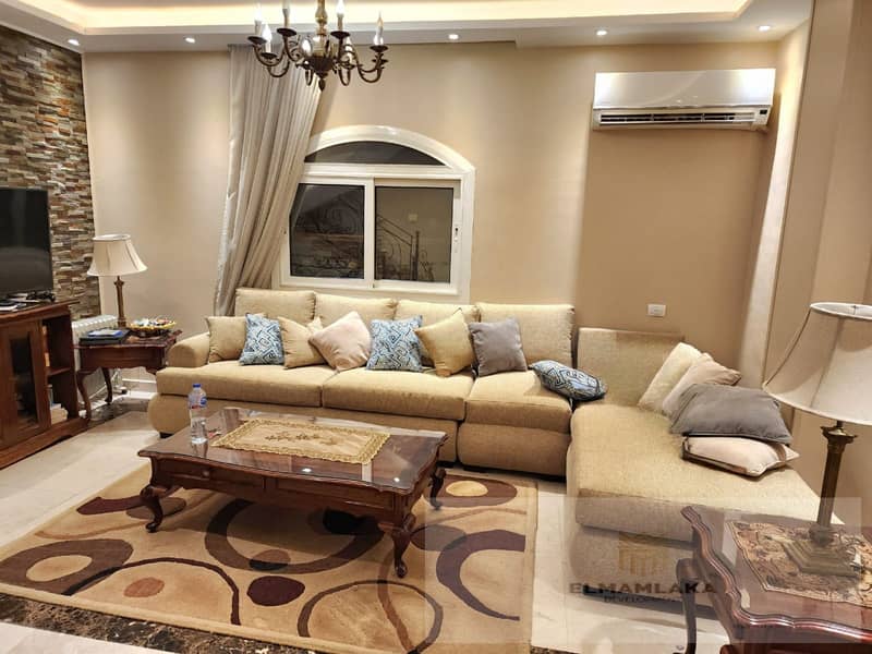 Villa for Sale in Royal City Compound, Sheikh Zayed – Immediate Delivery  Independent villa ready for move-in in Royal City, located next to Hyper One 10