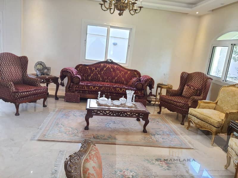 Villa for Sale in Royal City Compound, Sheikh Zayed – Immediate Delivery  Independent villa ready for move-in in Royal City, located next to Hyper One 12