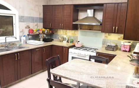 Villa for Sale in Royal City Compound, Sheikh Zayed – Immediate Delivery  Independent villa ready for move-in in Royal City, located next to Hyper One