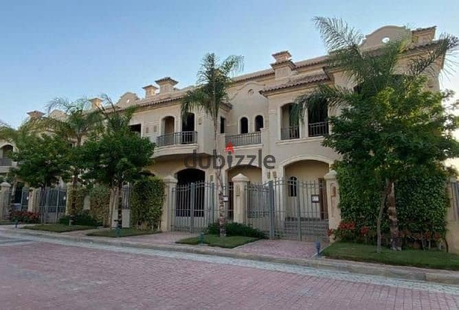 Immediately inspect and receive a townhouse villa in the heart of El Shorouk with installments 13