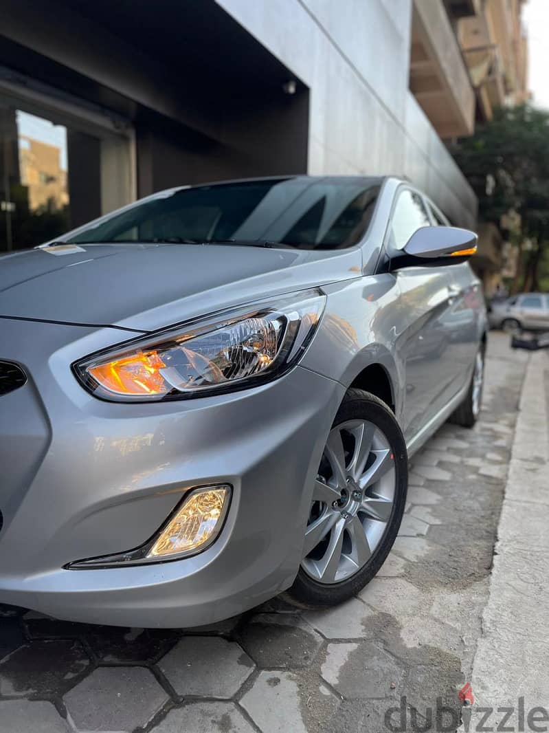 Hyundai Accent هيونداي أكسنت 2025 1