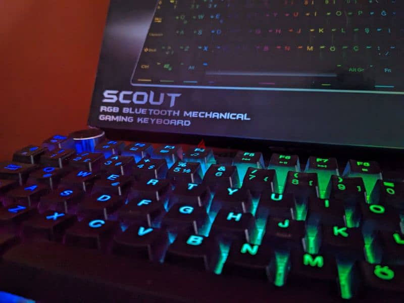 Original Gaming RGB Wireless Mechanical Keyboard كيبورد جيمينج ار جي ب 1