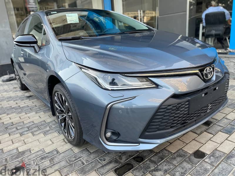 Toyota Corolla تويوتا كورولا 2025 6